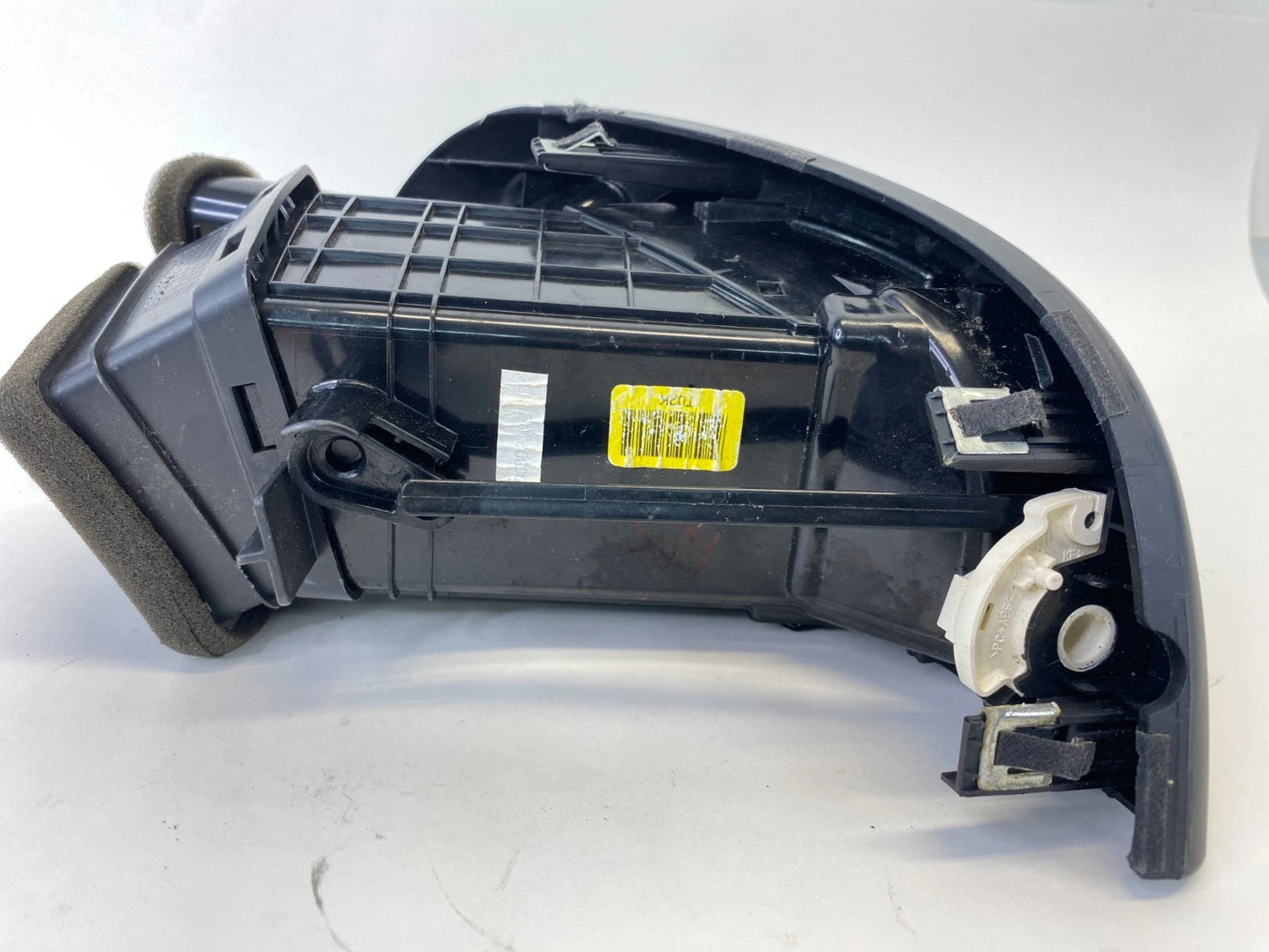 2010-2013 KIA FORTE FRONT LEFT DRIVER SIDE DASH OUTER AIR VENT GRILLE OEM