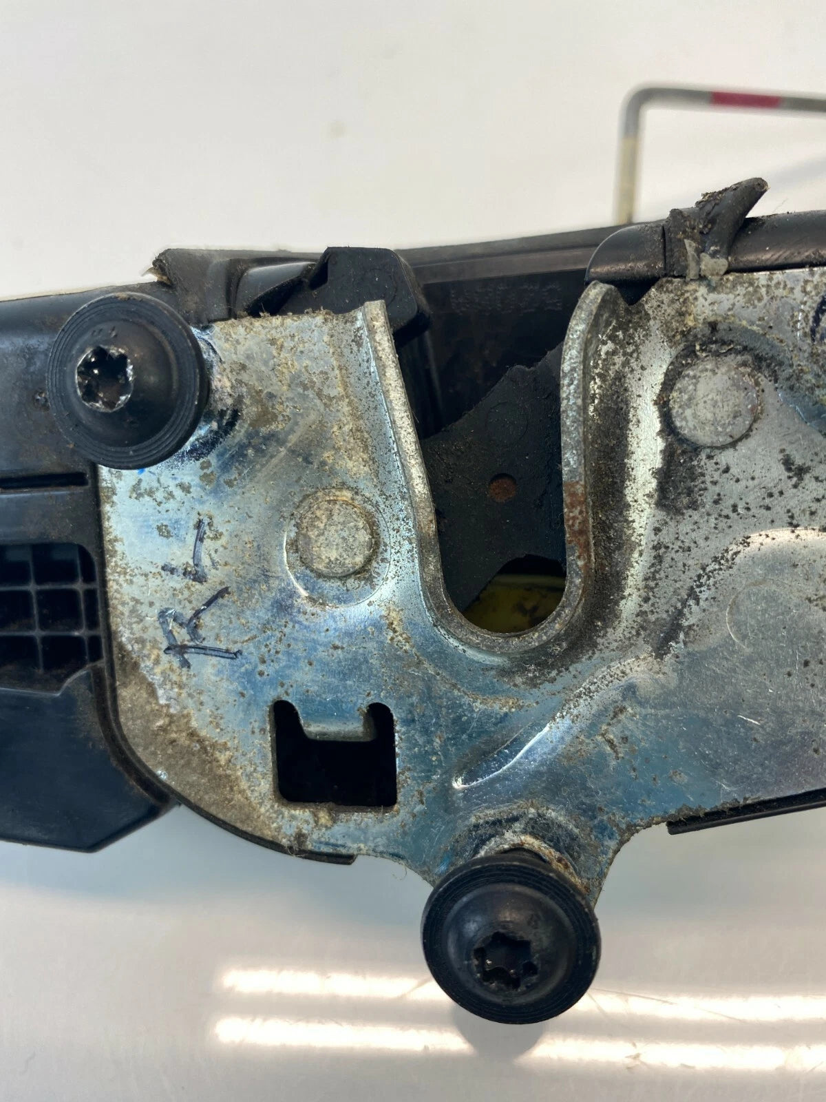 03-07 CADILLAC CTS REAR LEF SIDE DOOR LOCK LATCH RELEASE ACTUATOR L15253281 OEM