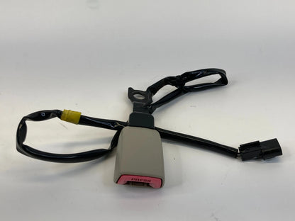 2008 2009 MITSUBISHI LANCER FRONT RIGHT PASSENGER SEAT BELT BUCKLE E034501 OEM