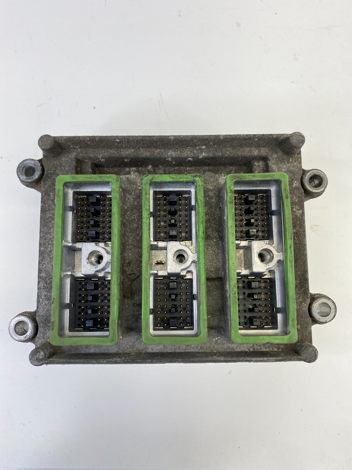 2003-2005 Chevy Trailblazer EXT 4.2L A/T Engine Computer Control Module 12573576