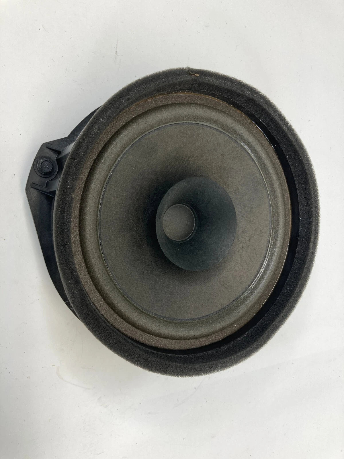 10-17 CHEVROLET EQUINOX REAR RIGHT BACK PASSENGER DOOR AUDIO SPEAKER 22759403