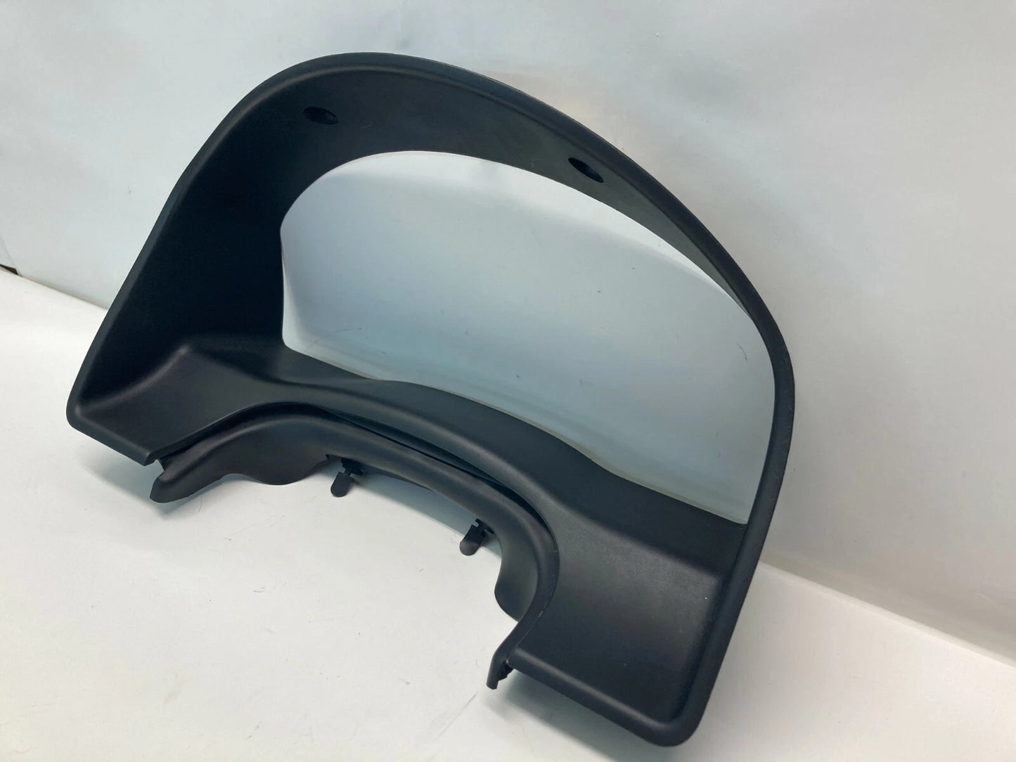 05-07 FORD FREESTYLE SPEEDOMETER INSTRUMENT CLUSTER COVER BEZEL 5F9374044D70A