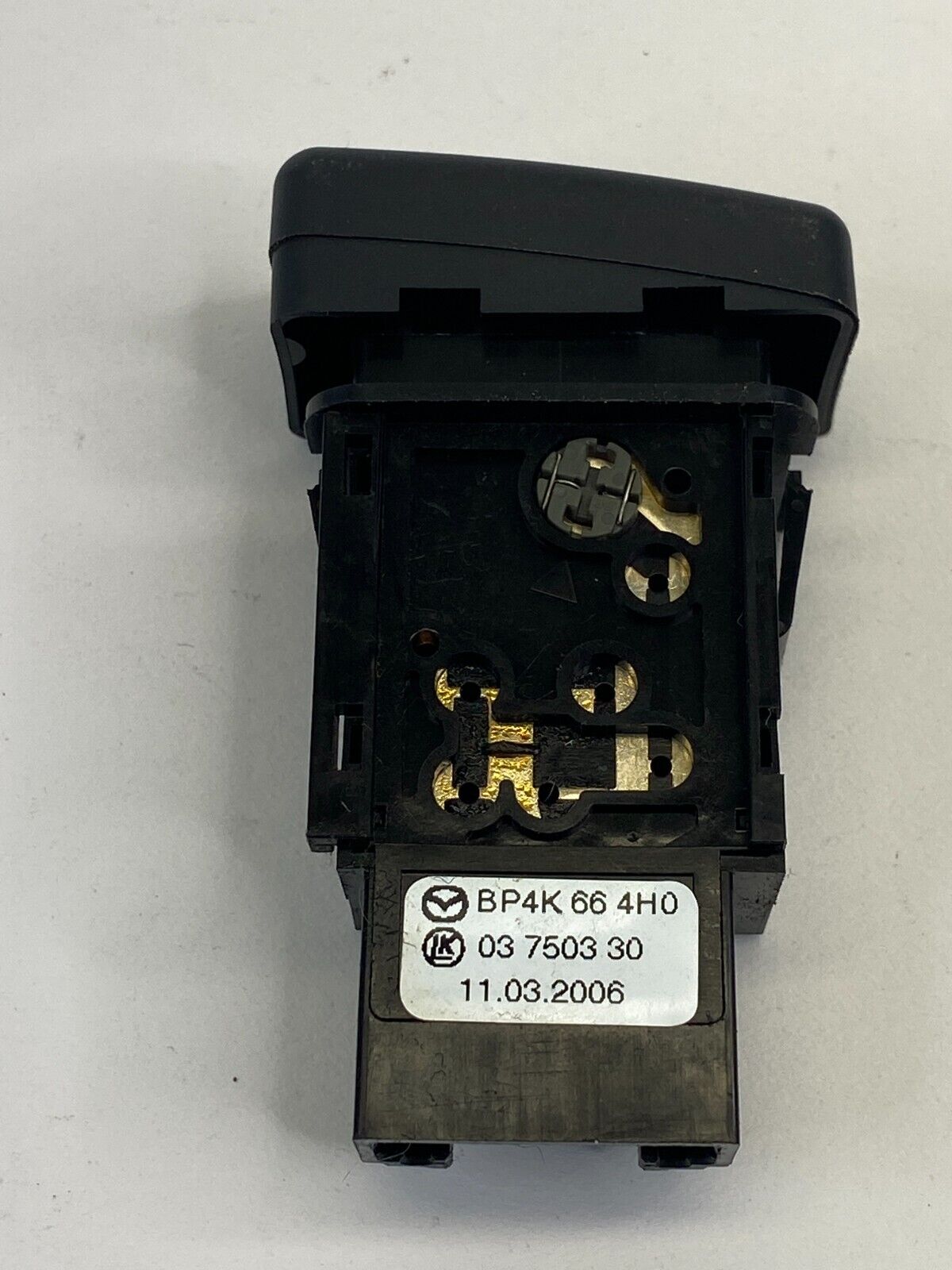 04-09 Mazda3 Hazard Emergency Waring Light Control Switch Button BP4K-664H0 OEM