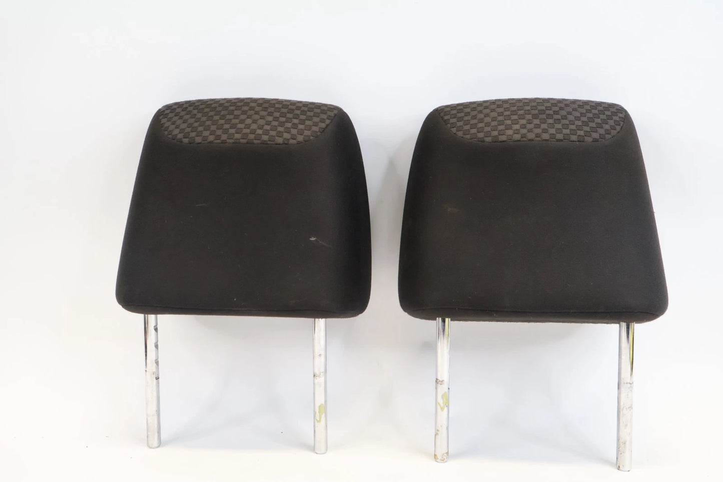 2007-2011 TOYOTA YARIS FRONT SEAT HEADREST SET HEAD REST PAIR LH & RH CLOTH OEM