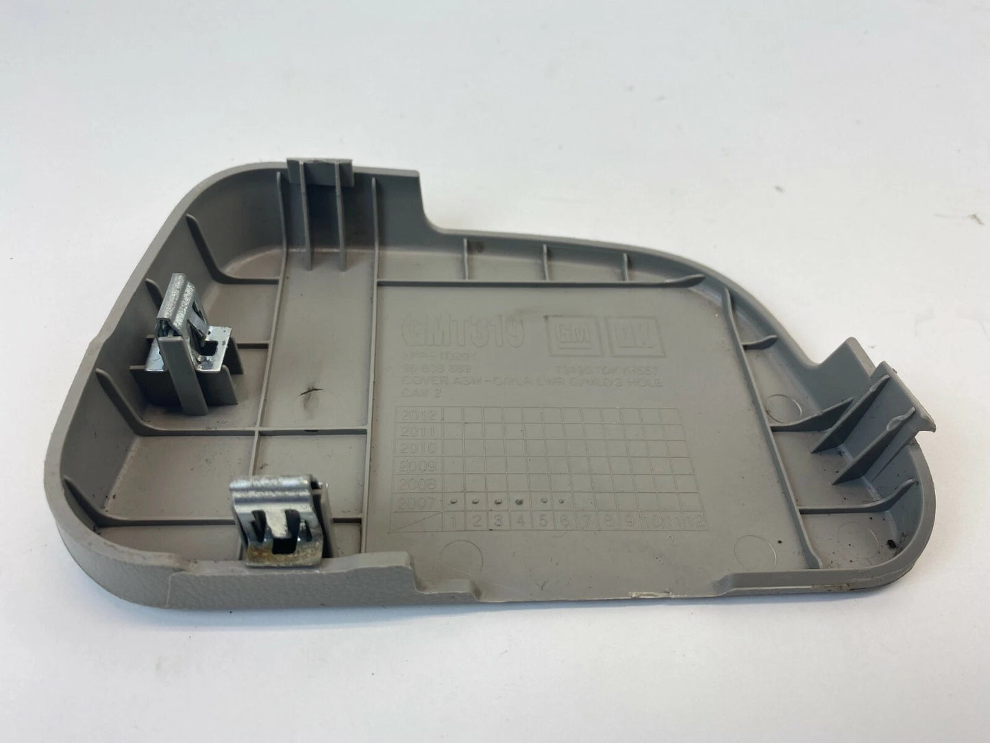 2008 2009 2010 SATURN VUE RIGHT PASSENGER SEAT BELT COVER TRIM CAP LID 96838889