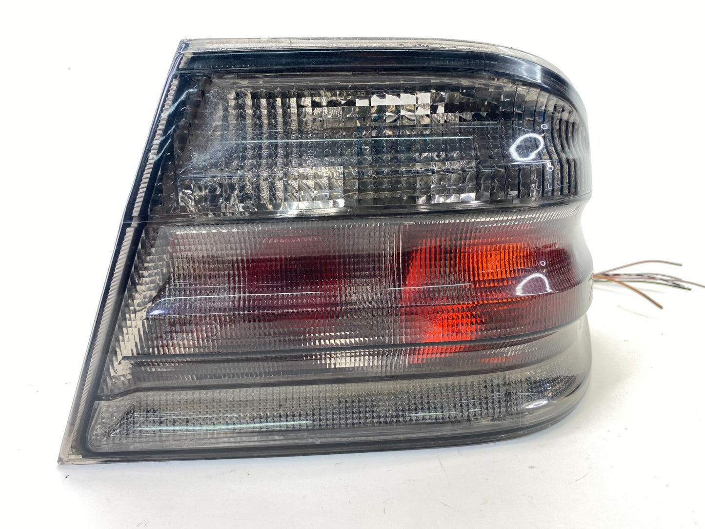 1998-2002 Mercedes-Benz E430 Rear Right Outer Tail Light Taillight Aftermarket