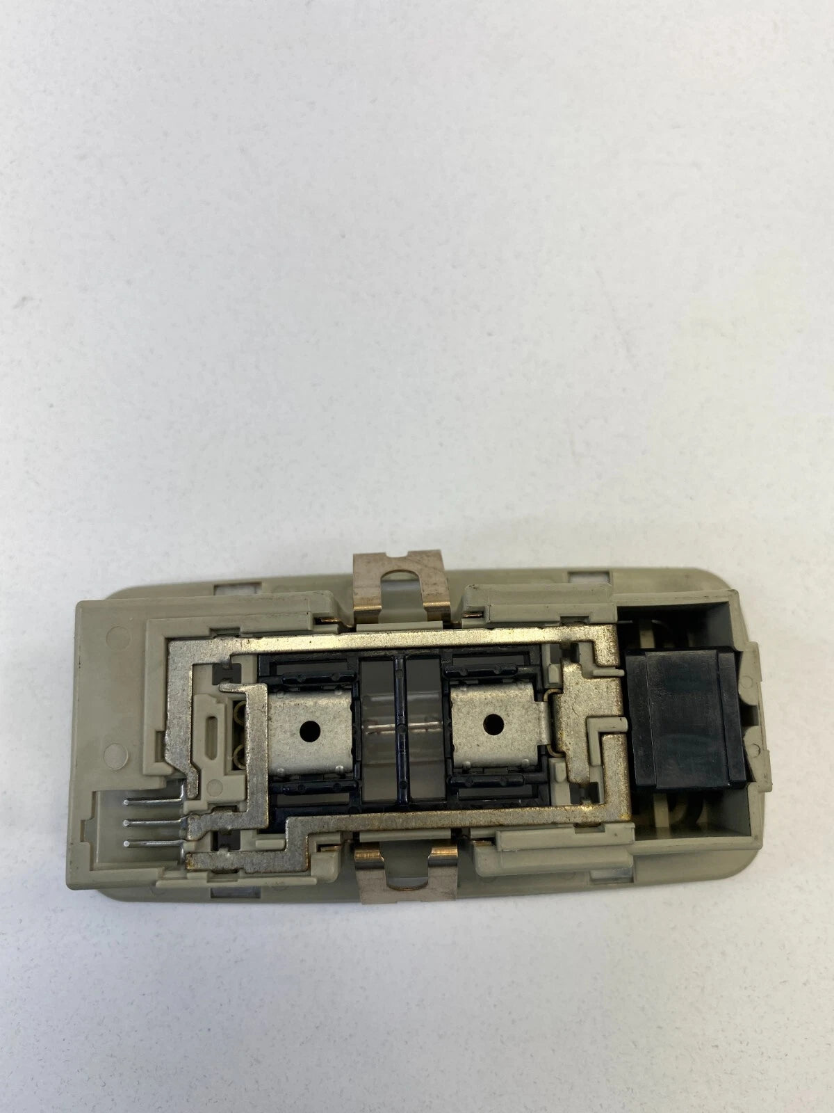 2003-2006 INFINITI G35 SEDAN ROOF INTERIOR DOME MAP LIGHT LAMP ASSEMBLY OEM