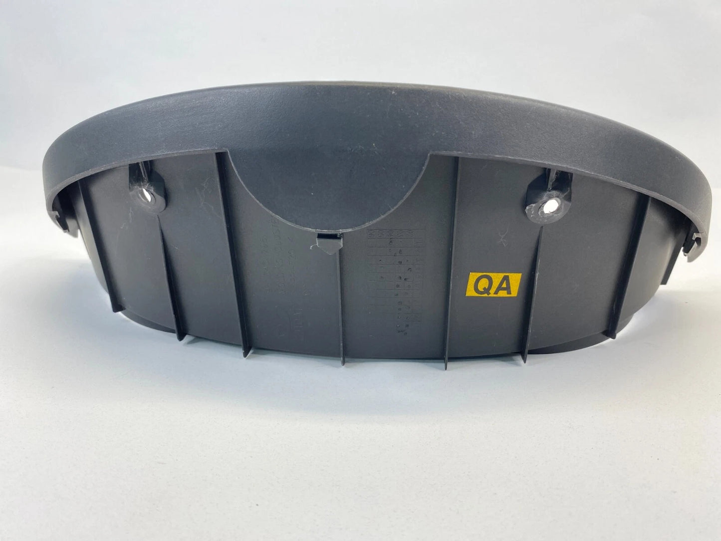 2006 CHEVROLET AVEO FRONT DASH INSTRUMENT CLUSTER SURROND COVER TRIM 96345796