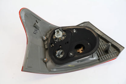 2007-2012 TOYOTA YARIS SEDAN RIGHT PASSENGER TAILLIGHT TAIL LIGHT LAMP HALOGEN