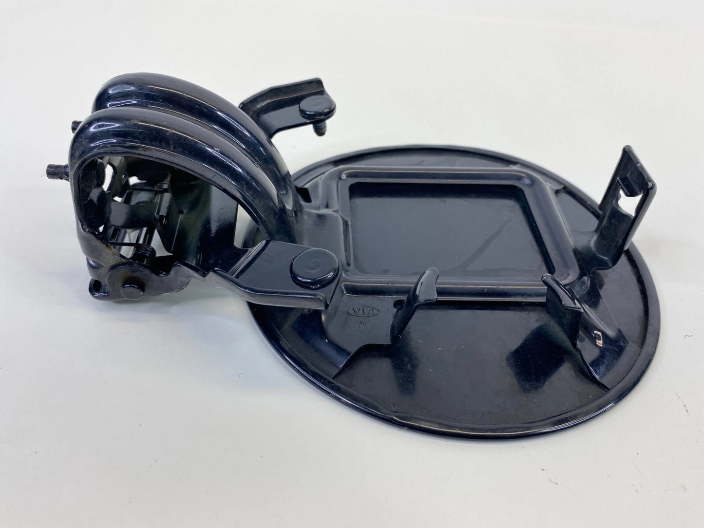 2009 2010 2011 KIA BORREGO FUEL FILLER DOOR GAS LID TANK COVER ASSEMBLY OEM