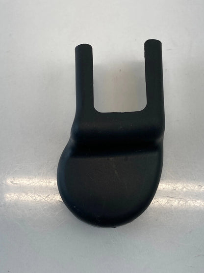 2011-2016 HYUNDAI ELANTRA FRONT SEAT LEFT SIDE TRACK END COVER TRIM BEZEL OEM