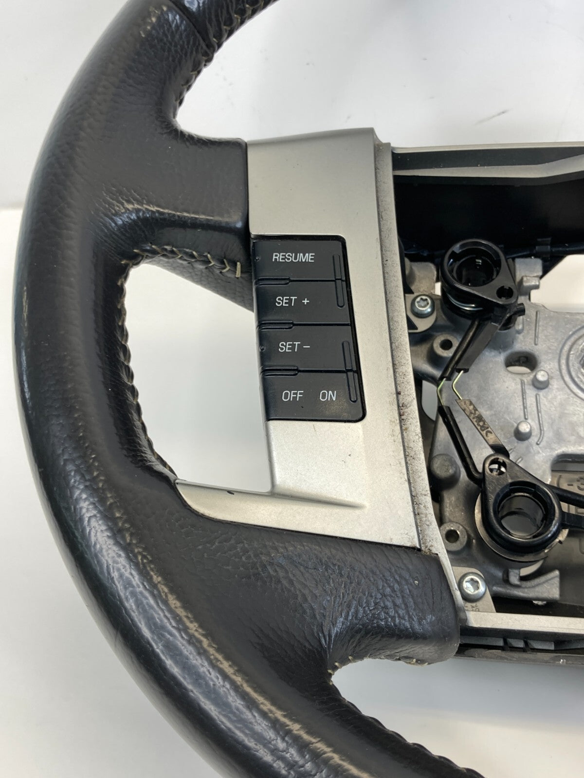 09-12 Ford Flex Steering Wheel w/ Cruise Phone Control & Wood Trim 8A83-3F563