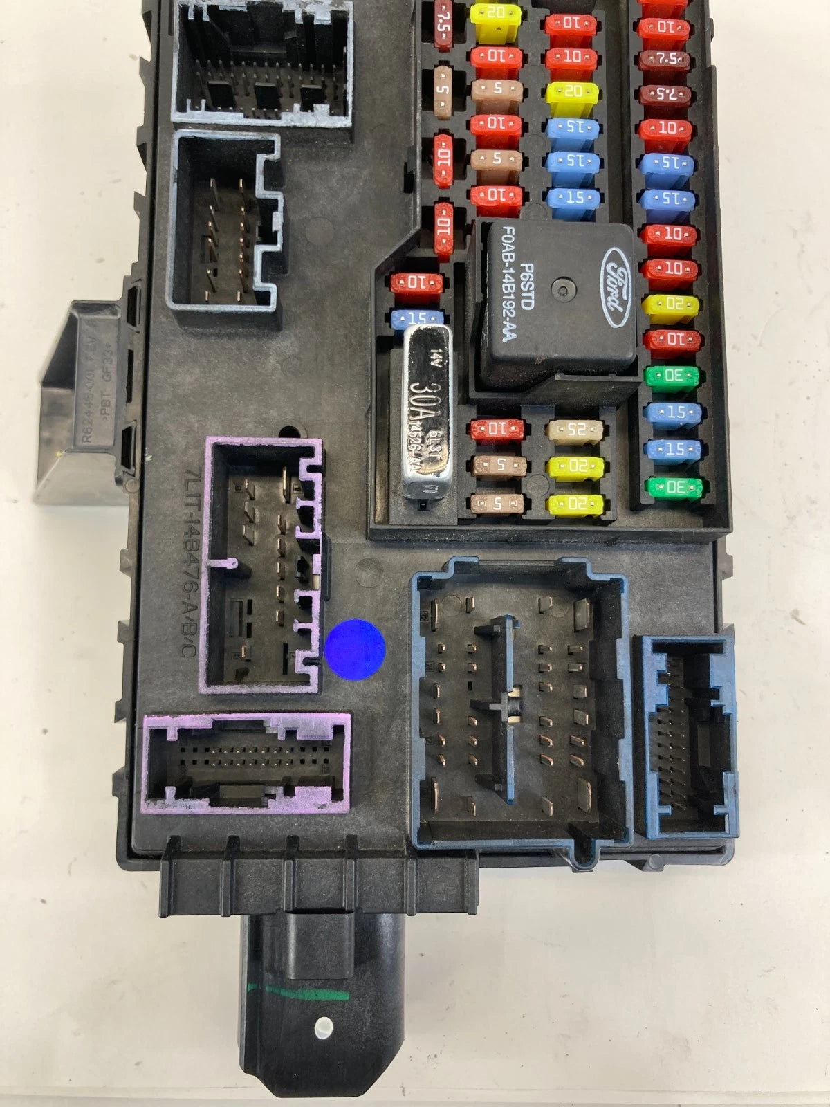 2007-2014 FORD EXPEDITION INTERIOR FUSE RELAY BOX COMPARTMENT 7L1T-14B476-CG OEM