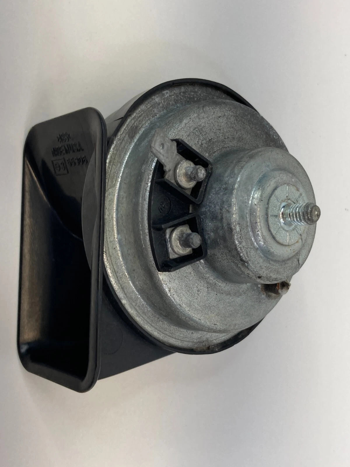 2004-2008 MITSUBISHI ENDEAVOR NOTE PITCH TONE HORN SIGNAL SIREN E30055306