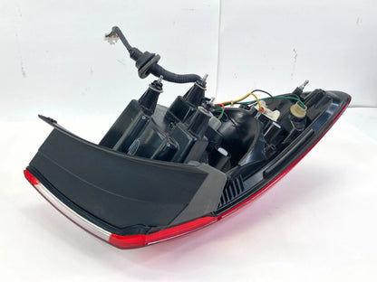 2010-2012 Hyundai Santa Fe Right Passenger Outer Tail Light Taillight 92402-0W5