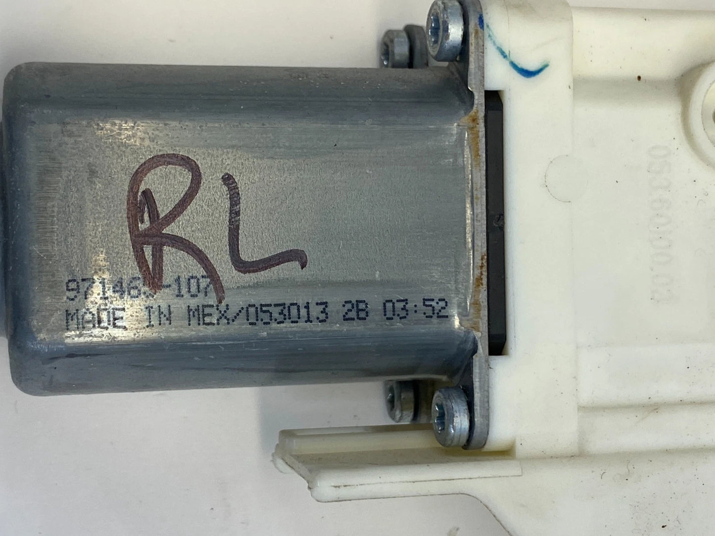 2011-2019 FORD FIESTA REAR LEFT BACK SIDE DOOR POWER WINDOW MOTOR 971465-107 OEM
