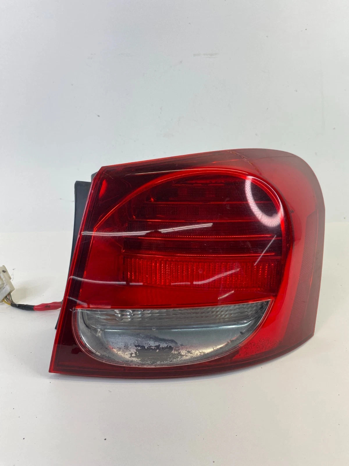 2007-2011 LEXUS GS350 REAR RIGHT PASSENGER SIDE OUTER TAILLIGHT TAIL LAMP OEM