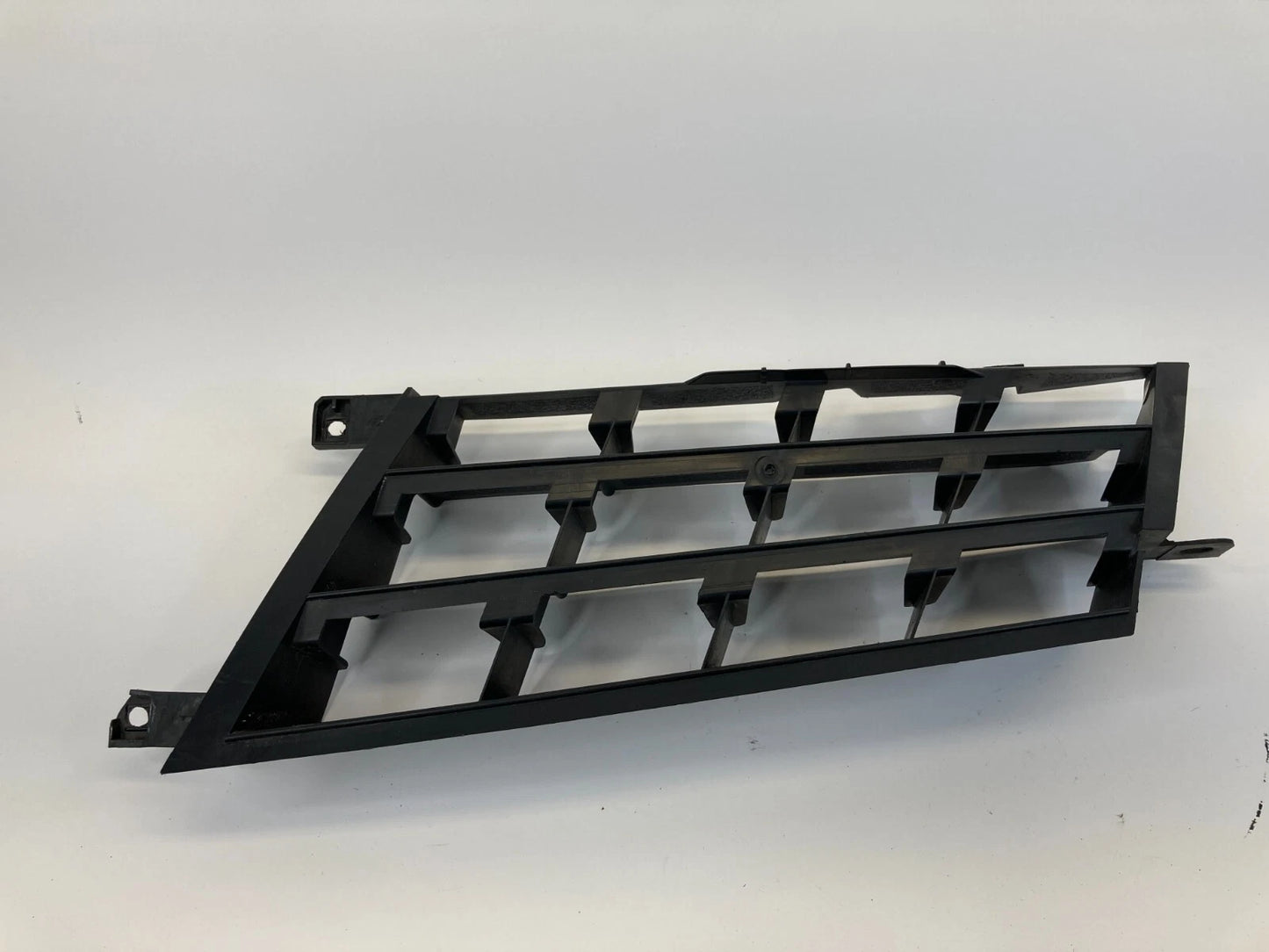 2008 2009 2010 NISSAN ROGUE FRONT LEFT INTERIOR BUMPER GRILL GRILLE TRIM INSERT