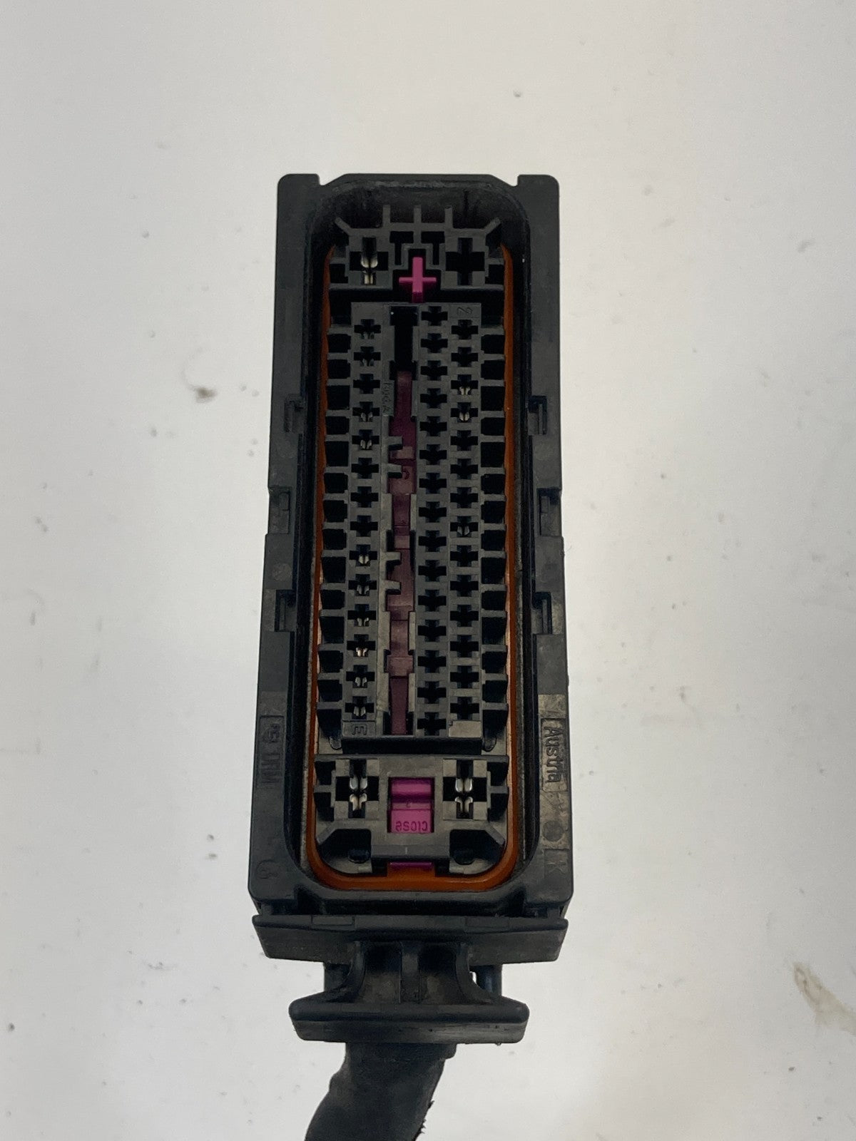 12-15 Volkswagen Passat 2.5 AT ABS Anti Lock Brake Pump Plug Pigtail Connector