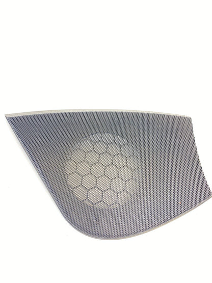 04-09 SAAB 9-5 WAGON RIGHT OUTER DASH SPEAKER COVER GRILLE TRIM BEZEL 5172754