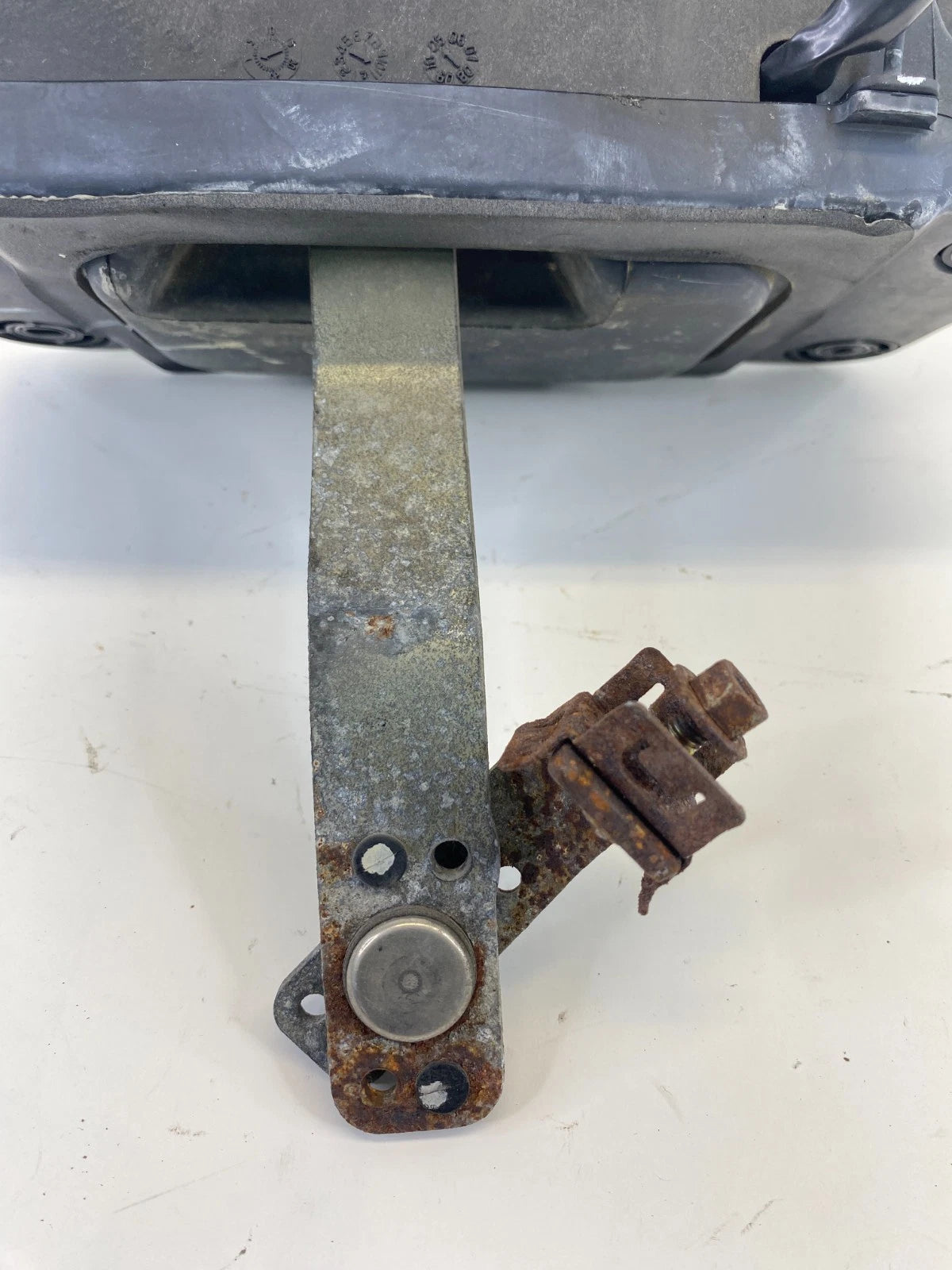 2009-2014 Cadillac CTS Automatic Transmission Gear Shifter Shift Lever Selector