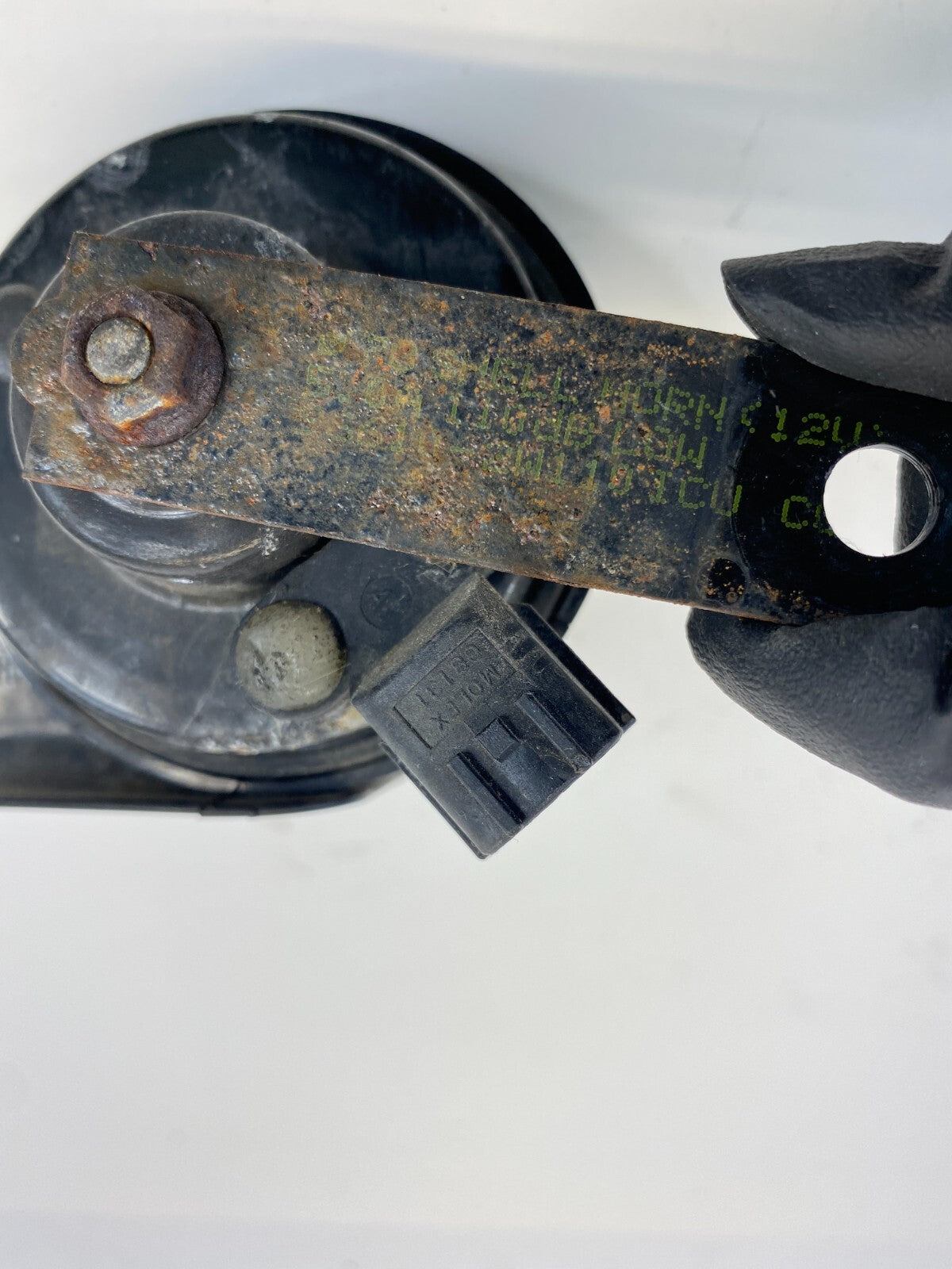 2013-2018 Hyundai Santa Fe Sport Low Horn Pitch Tone Note Alarm E428R-000073 OEM