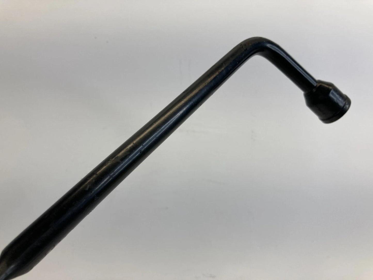 2002-2010 SATURN VUE SPARE TIRE LUG NUT WRENCH JACK HOIST ASSEMBLY 13500018 OEM