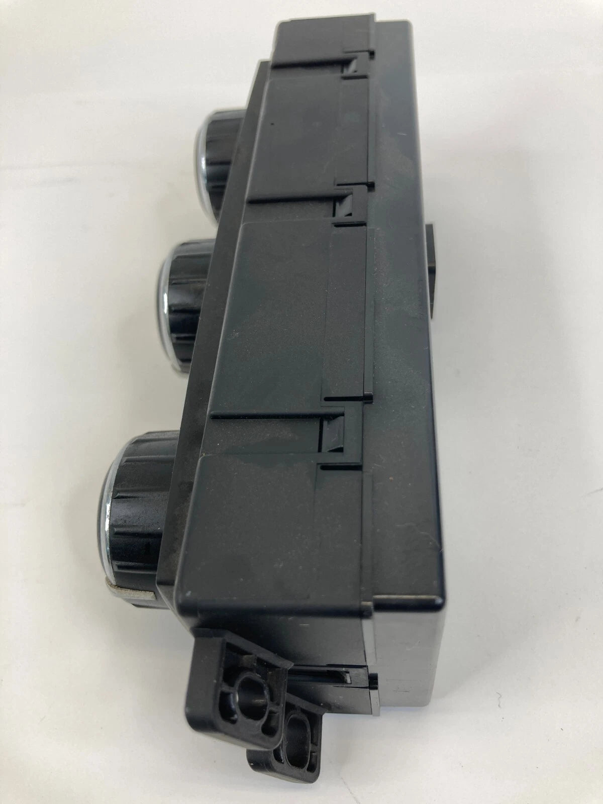 2008-2011 TOWN & COUNTRY GRAND CARAVAN A/C REAR CLIMATE CONTROL 55111810AD OEM