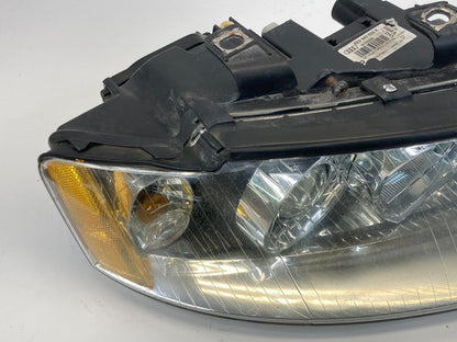 2002-2005 Audi A4 Front Right Passenger Headlight Headlamp 8E0-941-030-K OEM