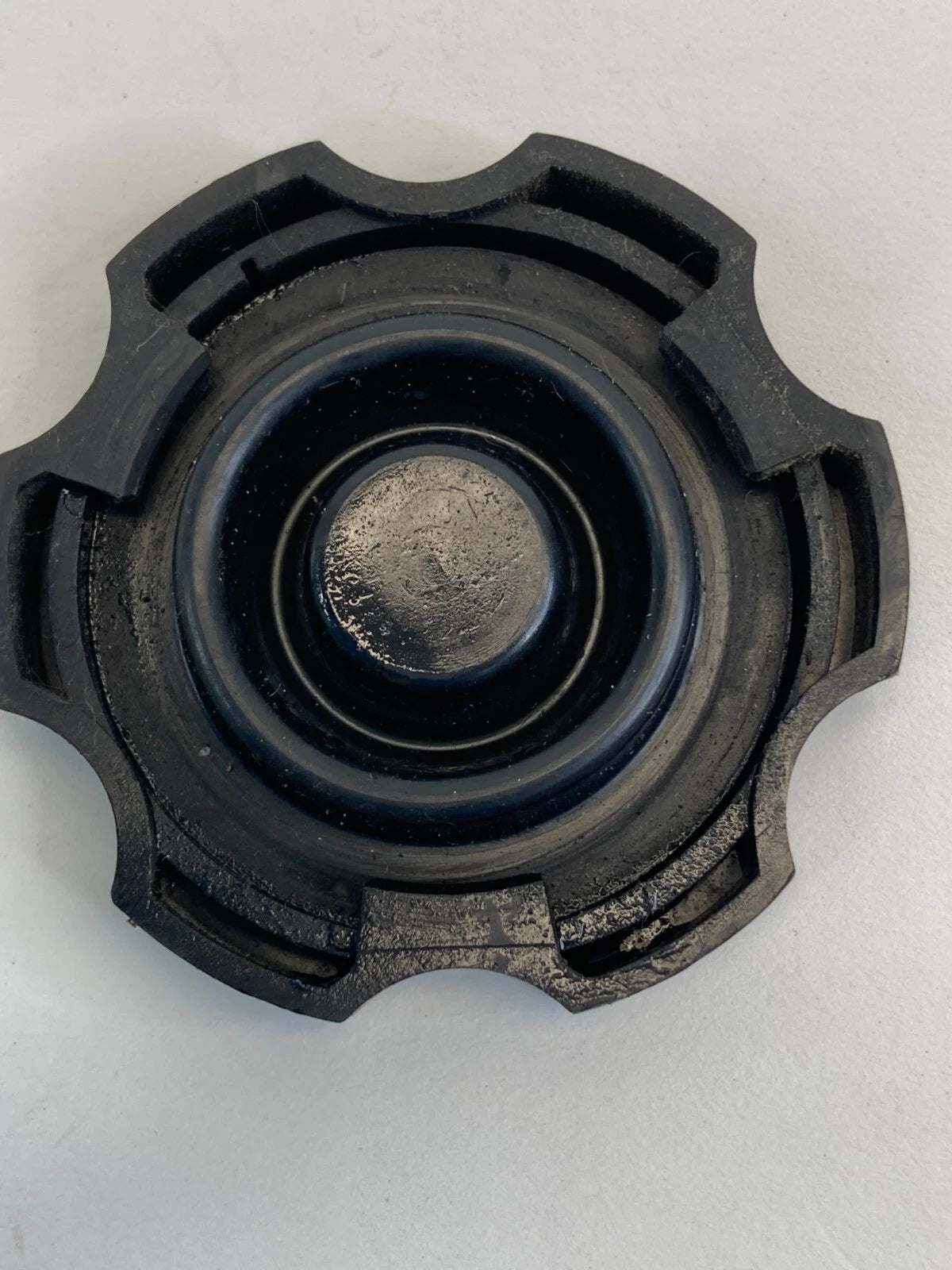 2005-2010 PONTIAC G6 BRAKE MASTER CYLINDER RESERVOIR BOTTLE CAP TOP LID OEM
