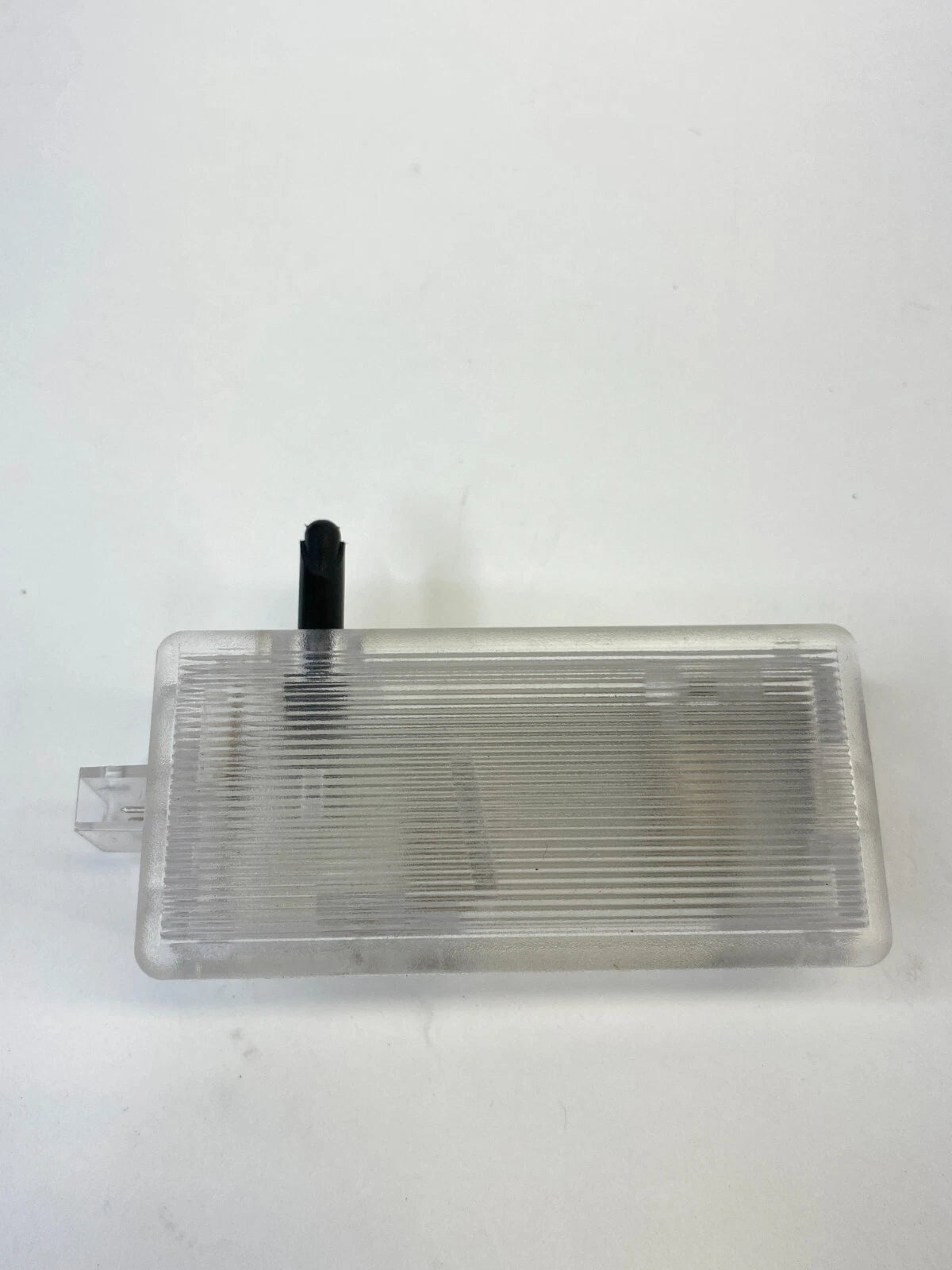 2004 2005 BMW 545I 04-07 530I 525I GLOVE BOX COURTESY LIGHT LAMP 63316962045 OEM