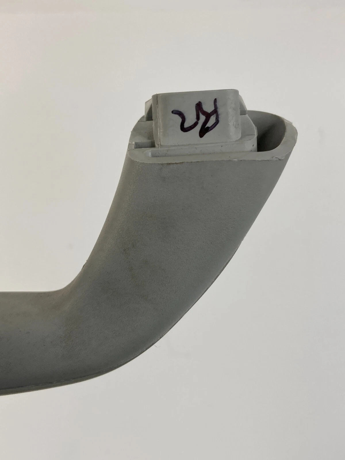 12-15 CHEVY CAPTIVA SPORT W/O SUNROOF REAR RIGHT INNER GRAB GRIP ASSIST HANDLE