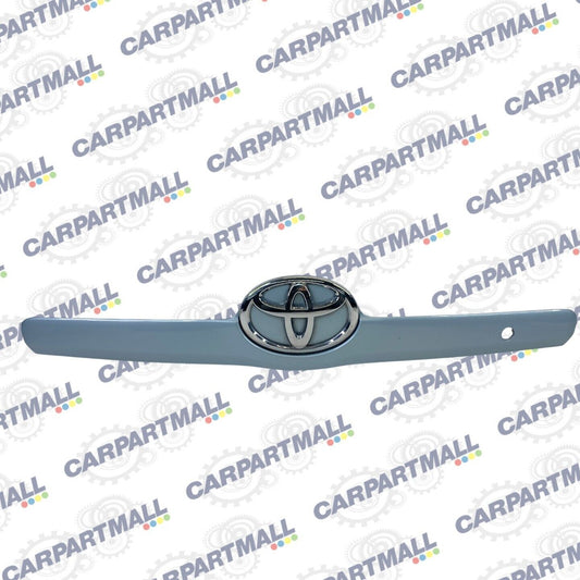 07-11 Toyota Camry Sedan Rear Trunk Lid Molding Trim Panel W/ Emblem 7680106120G