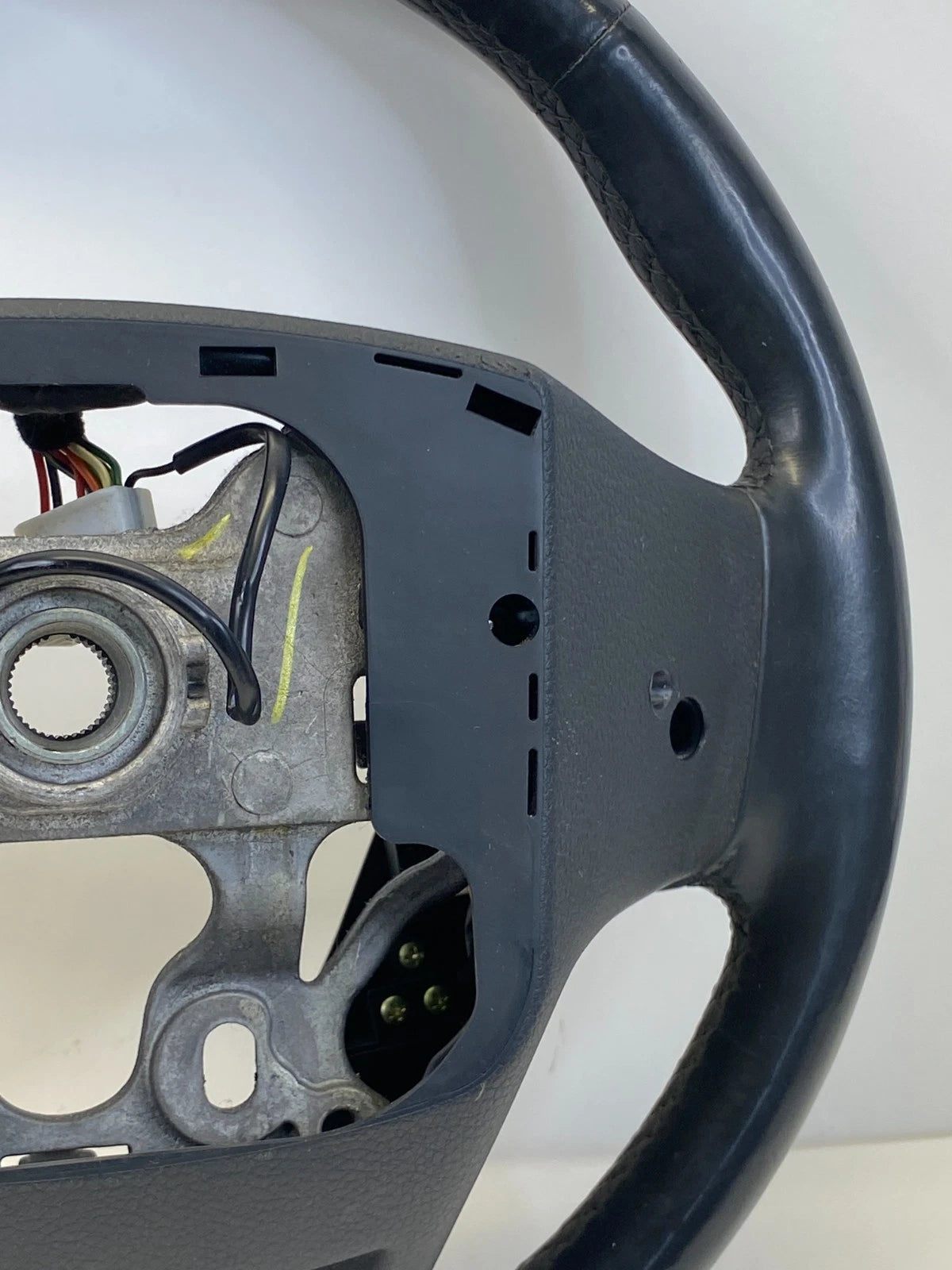 13-18 HYUNDAI SANTA FE SPORT STEERING WHEEL BLACK LEATHER OEM 56130-2W000 OEM