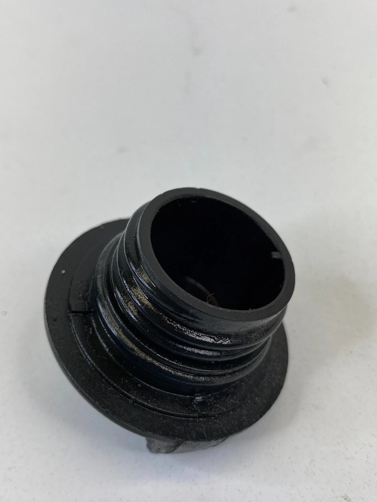07 08 09 10 11 12 DODGE CALIBER 2.0L ENGINE OIL FILLER CAP COVER SAE 5W-20 OEM