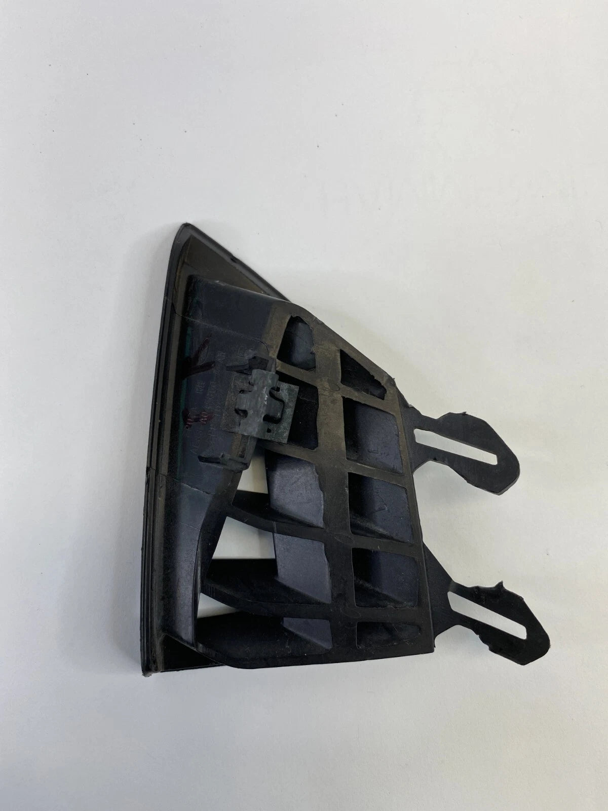 2011-2019 FORD FIESTA RIGHT A/C DASH AIR VENT DEFROSTER GRILLE AE83-A045G50-A-AW
