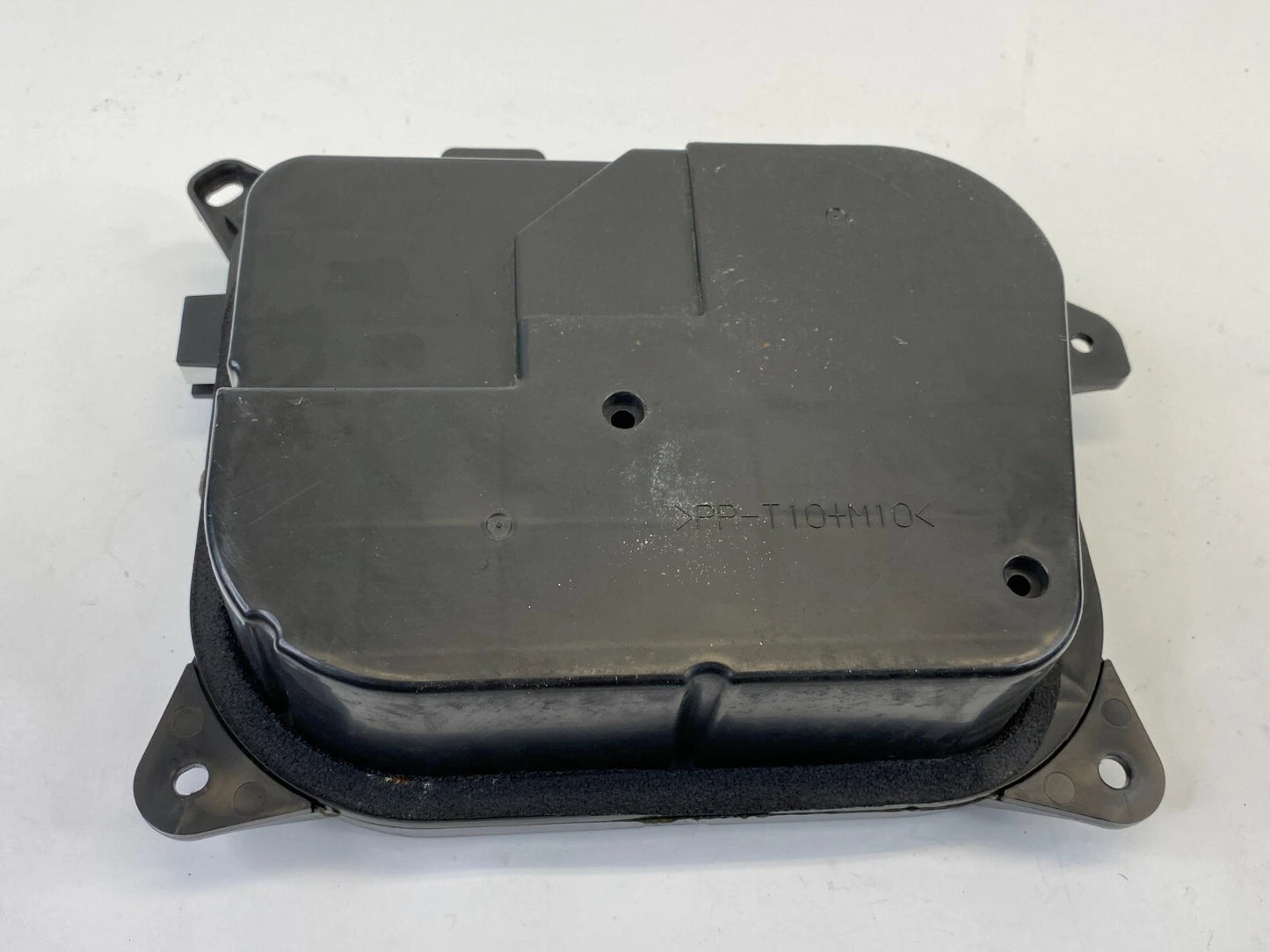 1998-2004 LEXUS GS300 REAR RIGHT RH PASSENGER DOOR SPEAKER 86150-30310 OEM