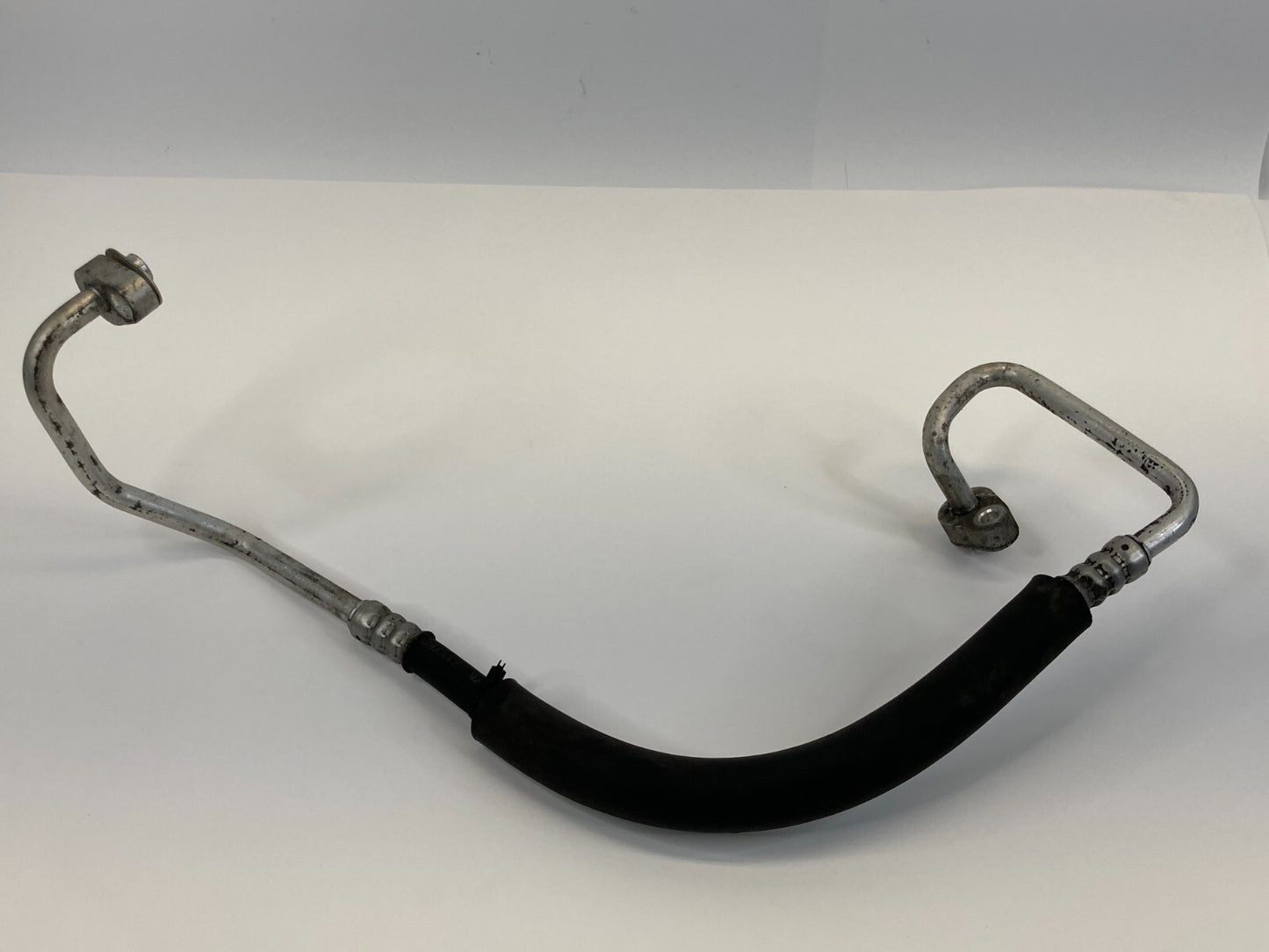 2008 08 Ford Escape 3.0L V6 24V A/C Refrigerant Discharge Hose Line OEM
