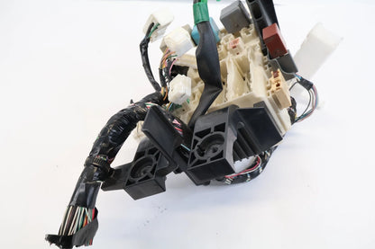 2007-2009 TOYOTA YARIS INTERIOR CABIN FUSE BOX JUNCTION BLOCK OEM 82730-52610
