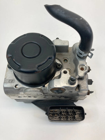2002 2003 02 03 LEXUS ES300 3.0L V6 AT FWD ABS ANTI LOCK BRAKE PUMP MODULE