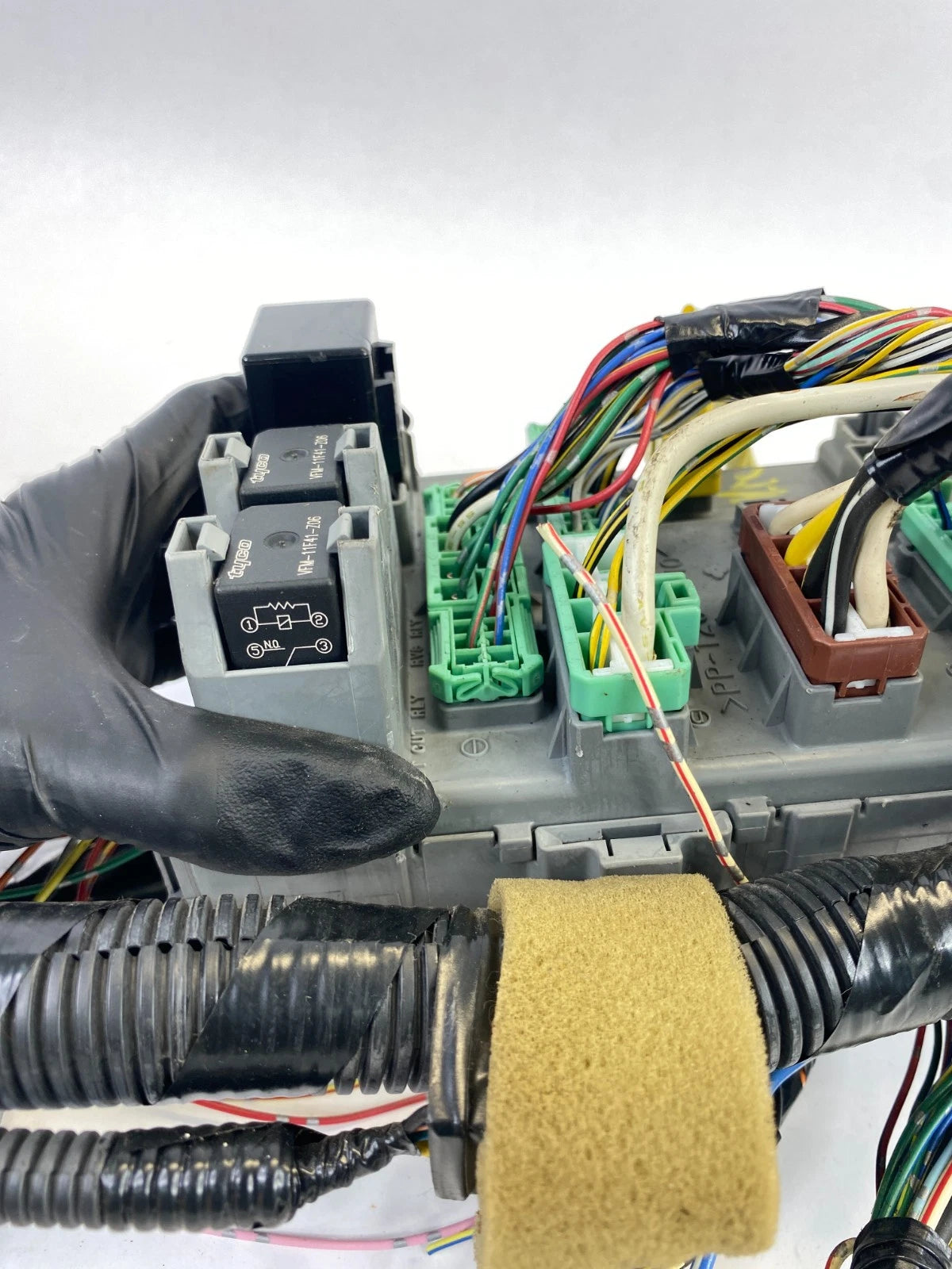 2001-2004 HONDA ODYSSEY DRIVER CABIN FUSE BOX MULTIPLEX 38800-S0X-A320-M1
