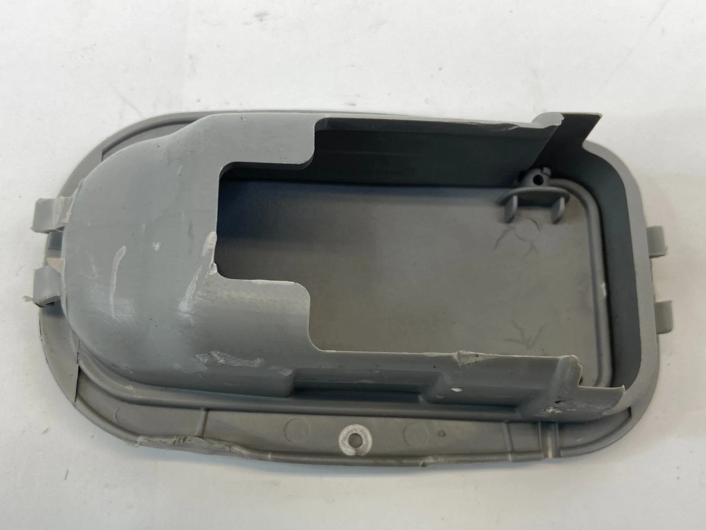 2007-2011 HYUNDAI ACCENT SEDAN REAR SEAT CHILD ANCHOR COVER TRIM BEZEL PANEL OEM
