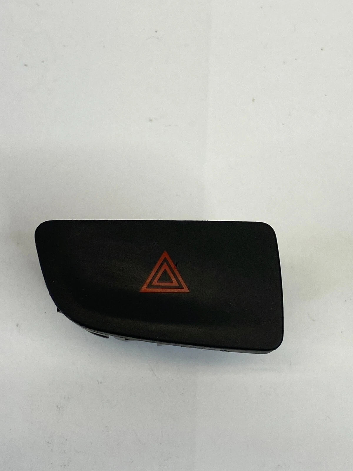 2014 2015 CHEVY MALIBU DASH HAZARD WARNING LIGHT CONTROL SWITCH BUTTON 23191937