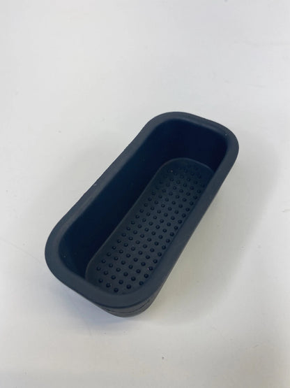 2007-2009 SUZUKI XL-7 XL7 CENTER CONSOLE CUP HOLDER MAT LINER RUBBER INSERT OEM