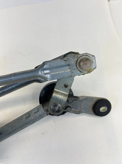 2012-2019 Nissan Versa Windshield Wiper Arm Linkage w/ Motor 28810-3AN1A OEM