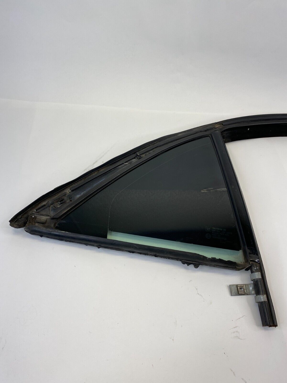 2015 2016 Chevrolet Malibu Rear Rigth Vent Glass Window Weatherstrip 43R-0002S9