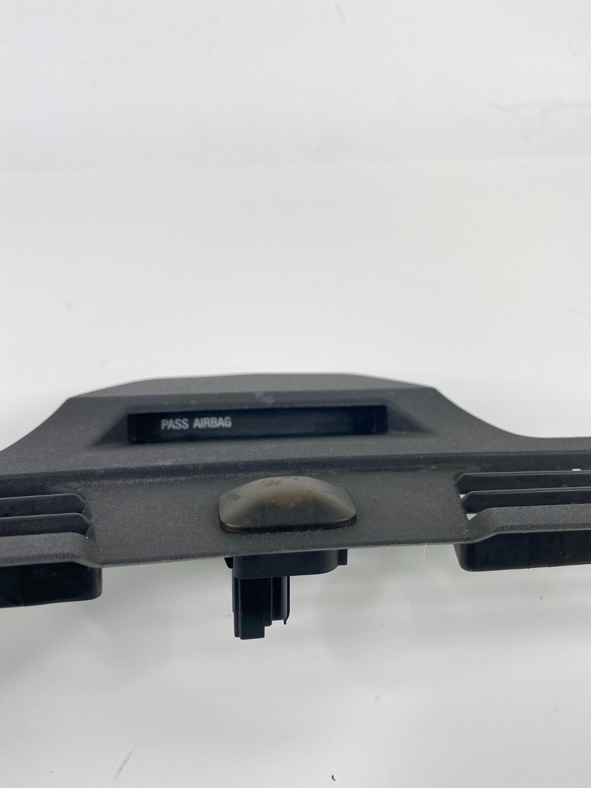 2013-2016 Ford Fusion Center Dash Defroster Air Vent Grille DS73-18C491-A OEM