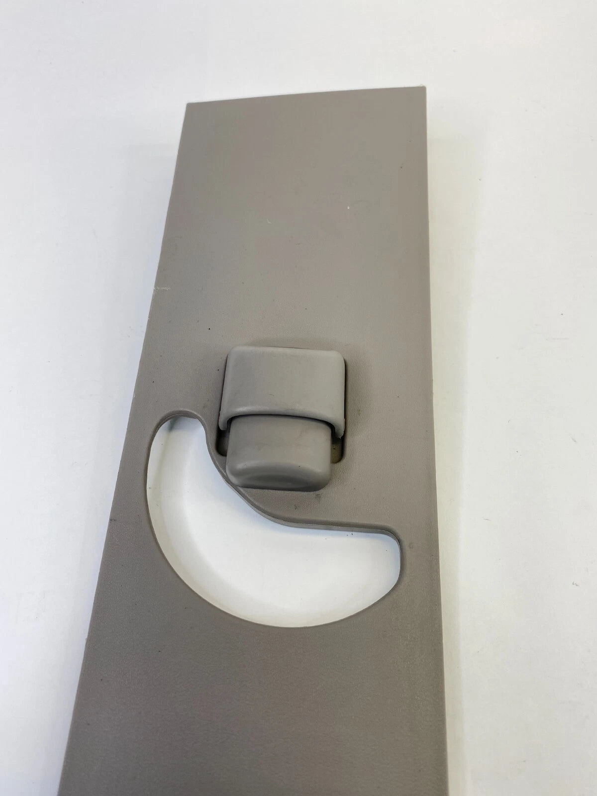 1998-2005 LEXUS GS300 FRONT RIGHT SIDE UPPER SEAT BELT ADJUSTMENT TRIM COVER OEM