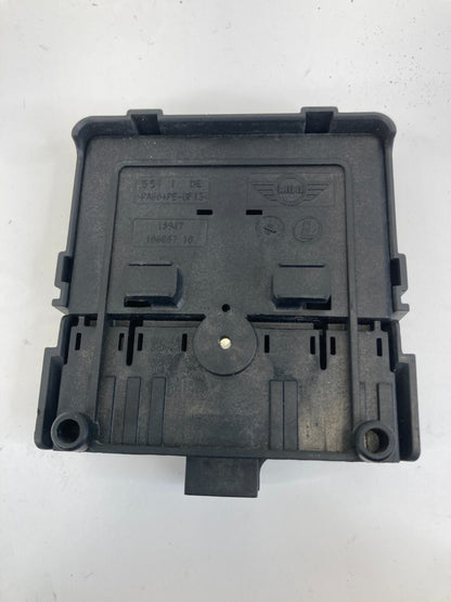 09 Mini Cooper 1.6L Battery Terminal Power Distribution Control Module 913672304
