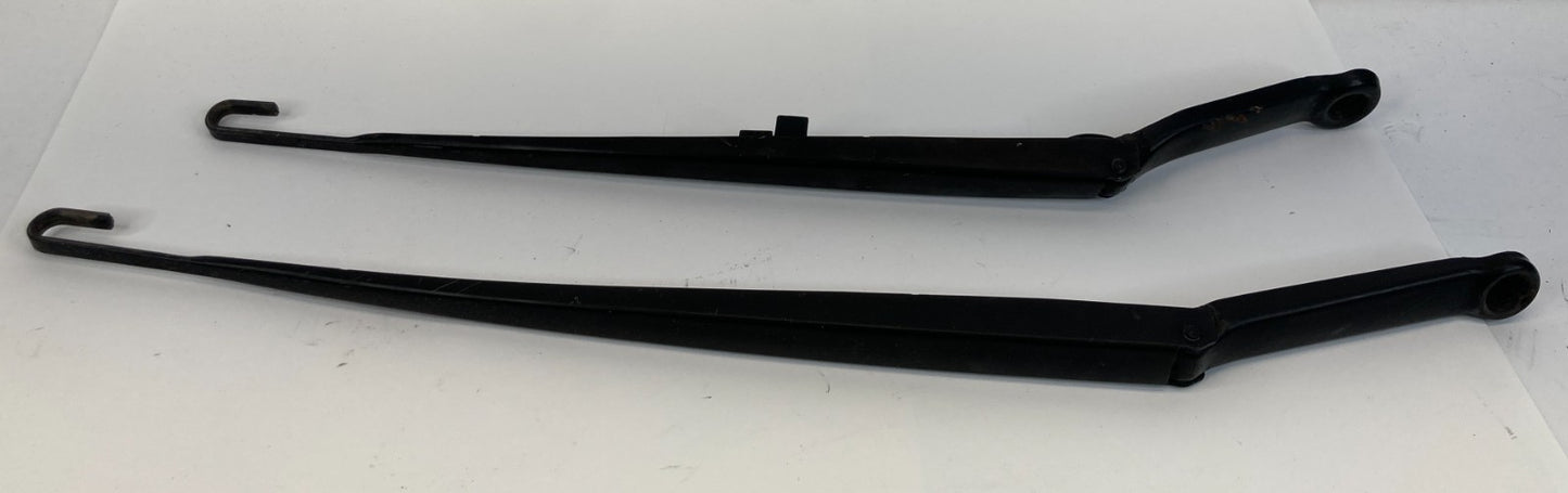 1999 2000 BMW 323i 01-05 325i Front Windshield Wiper Arm Pair Set OEM